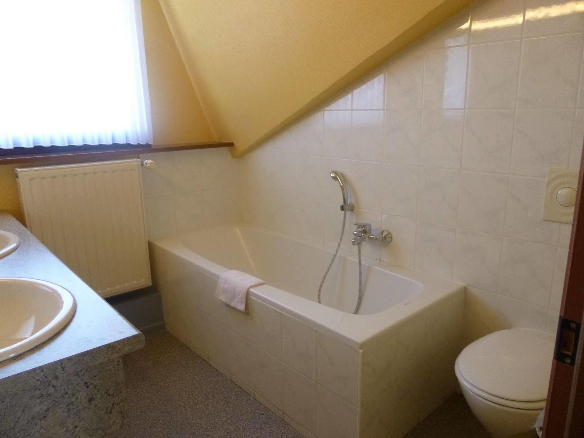 Hotel Du Lac Bütgenbach Zewnętrze zdjęcie